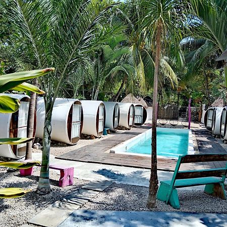Kulu Tubohostel Bacalar Exteriör bild